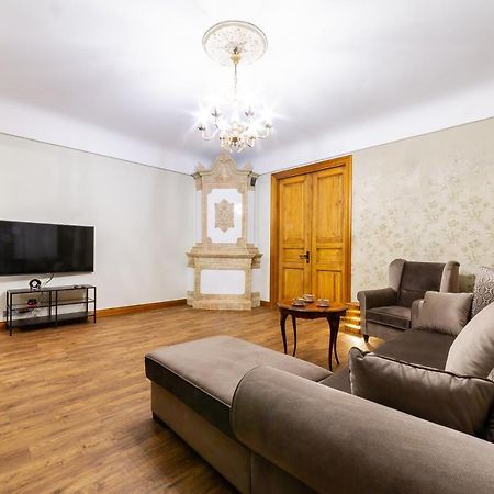 Apartament Ancient Storie'S Ap 65Sqm Renovated Free Parking Ryga Zewnętrze zdjęcie