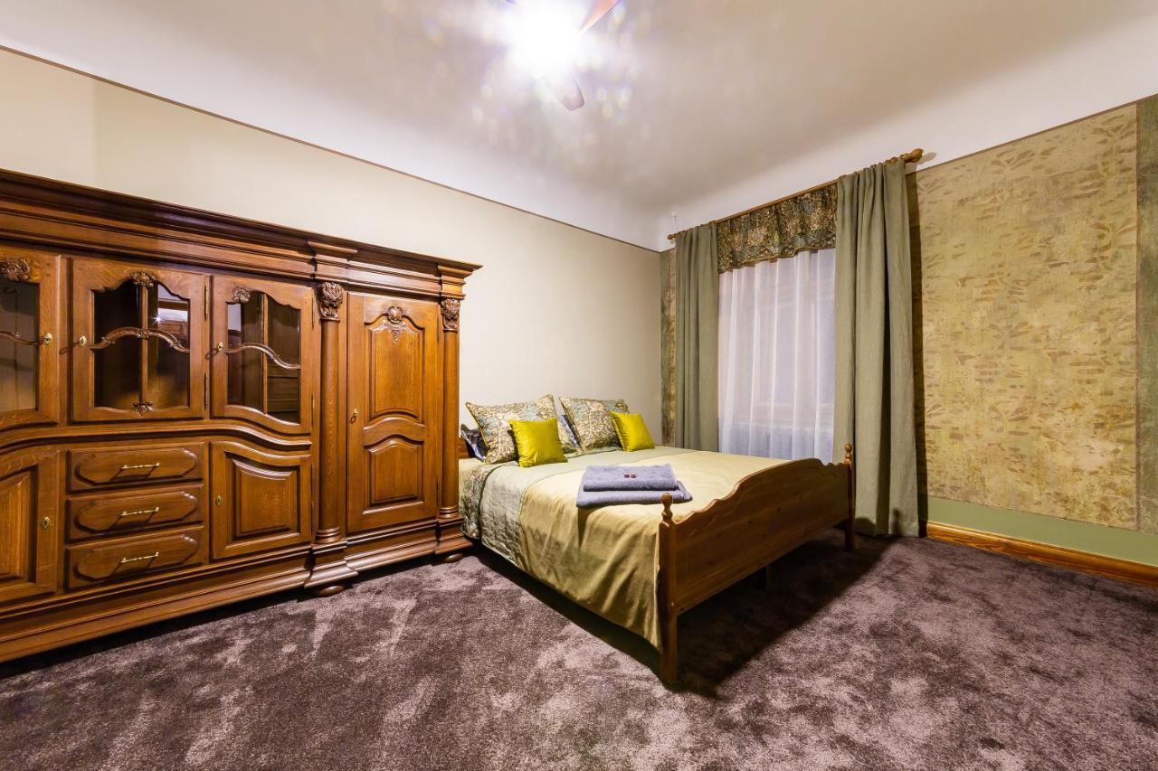 Apartament Ancient Storie'S Ap 65Sqm Renovated Free Parking Ryga Zewnętrze zdjęcie